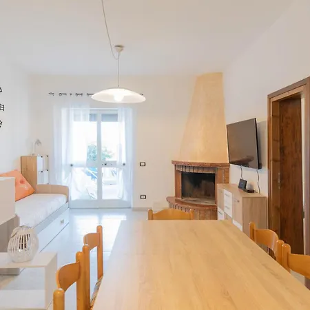 Apartment Casa Teo, Vista Mozzafiato A Lacona!